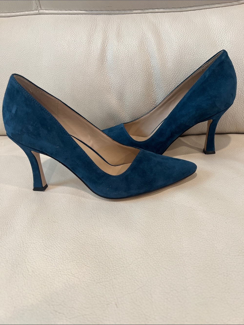 Naturalizer Teal Suede Pointed-Toe Pumps - Picture 3 of 7